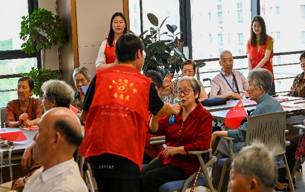 如图片无法显示,请刷新页面